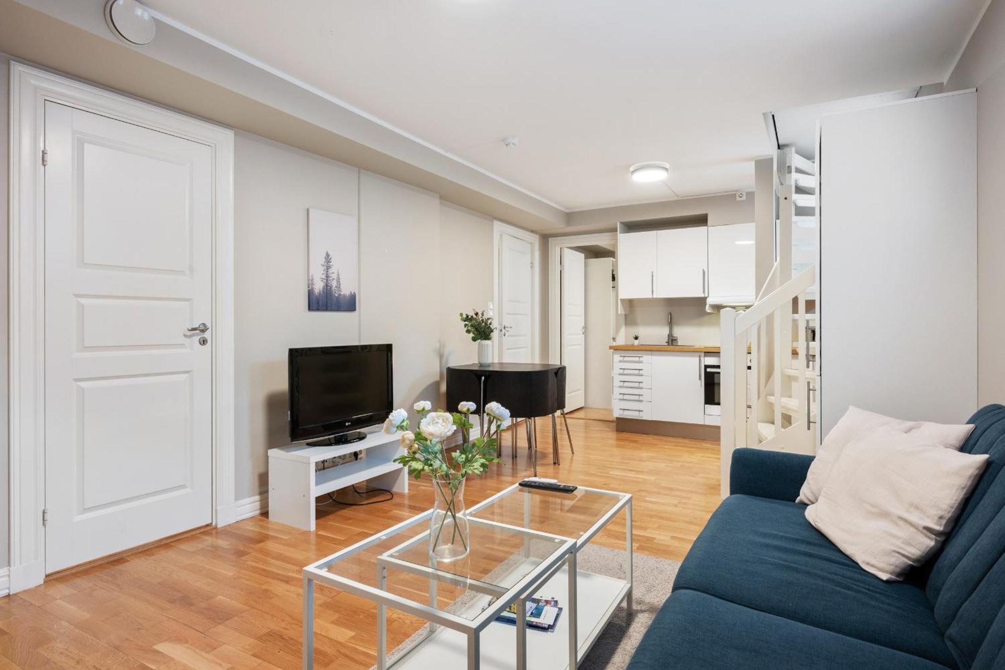 New! Modern City Apt: Central W/ Private Entrence Apartment Берген Екстериор снимка